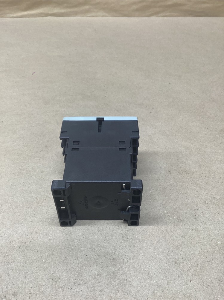 SIEMENS SIRIUS 3RT1017-2BB41 CONTACTOR #715PT67FML