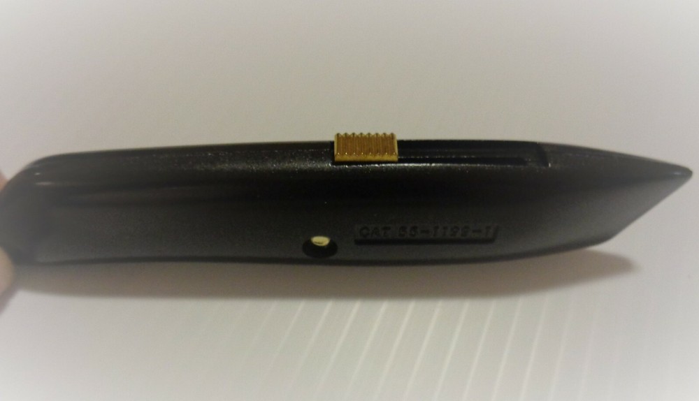 UTILITY KNIFE, ALL METAL With Blade