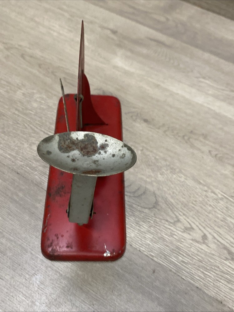 Vintage Jiffy Way Egg Scale