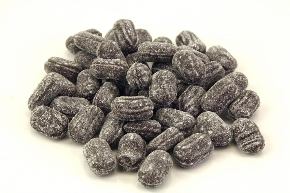 Sanded Licorice Hard Candy Drops - 1.5 Pounds - Old Fashioned Candies - Glute...