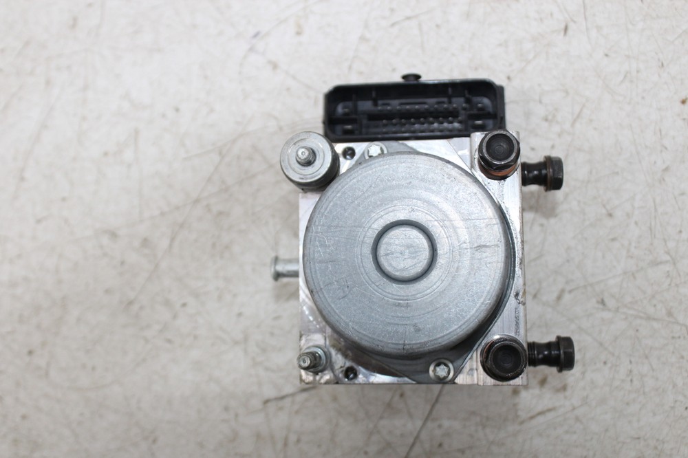 09-14 DUCATI MONSTER 696 ABS PUMP UNIT MODULE