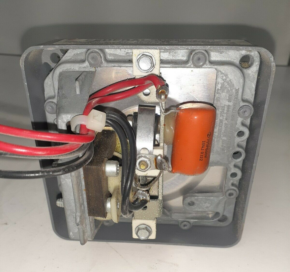 FEDERAL VIBRATONE HORN MODEL 450