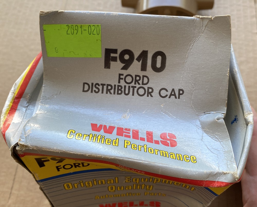 Wells Replaces F910 Ford Distributor Cap