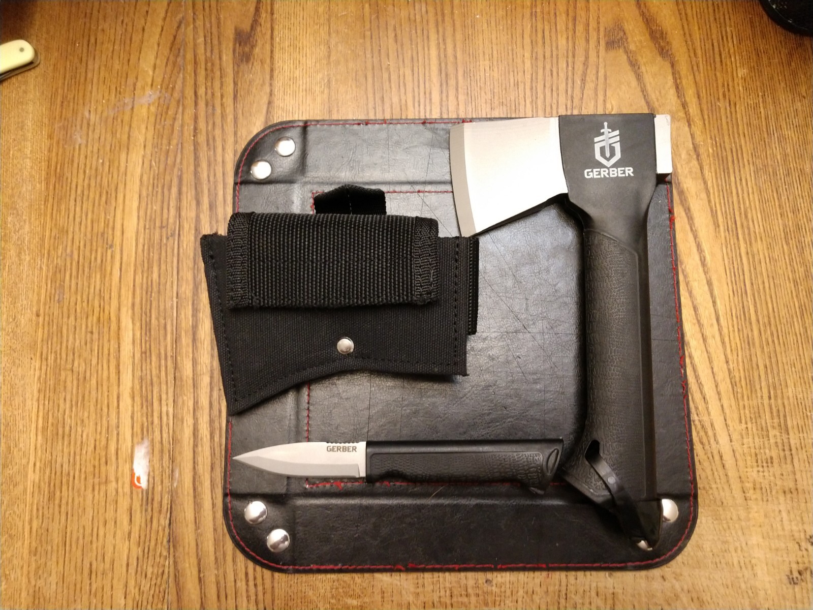 Gerber Gator Hatchet & Knife Combo S.S. Blades & Nylon Sheath