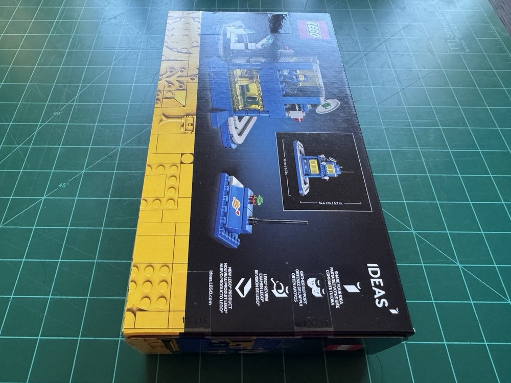 LEGO Ideas 40786 Micro Command Center — New, Factory Sealed, Unopened