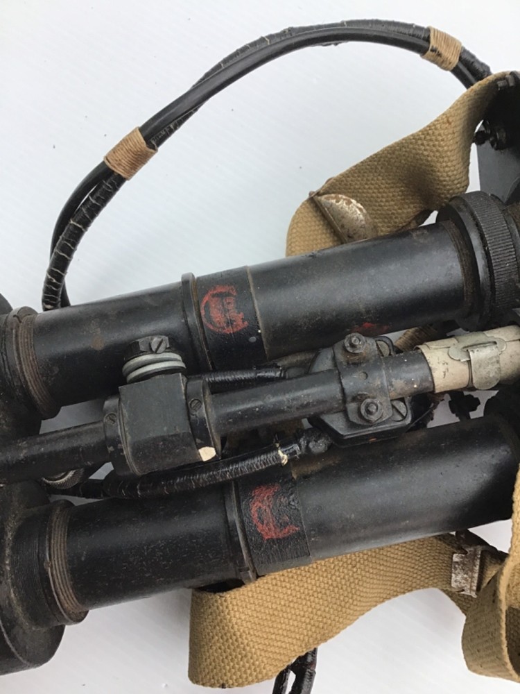 WW2 British Military Tank Infra red Night Vision Tabby/Binoculars