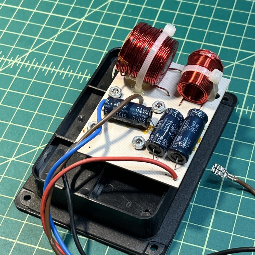 B&W CC6 Speaker Crossover / ZZ10162