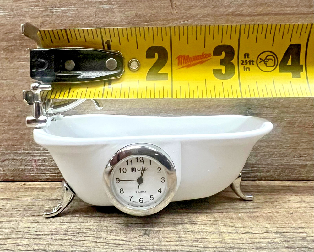 Bathtub Metal Desk Clock 3.5" x 2"