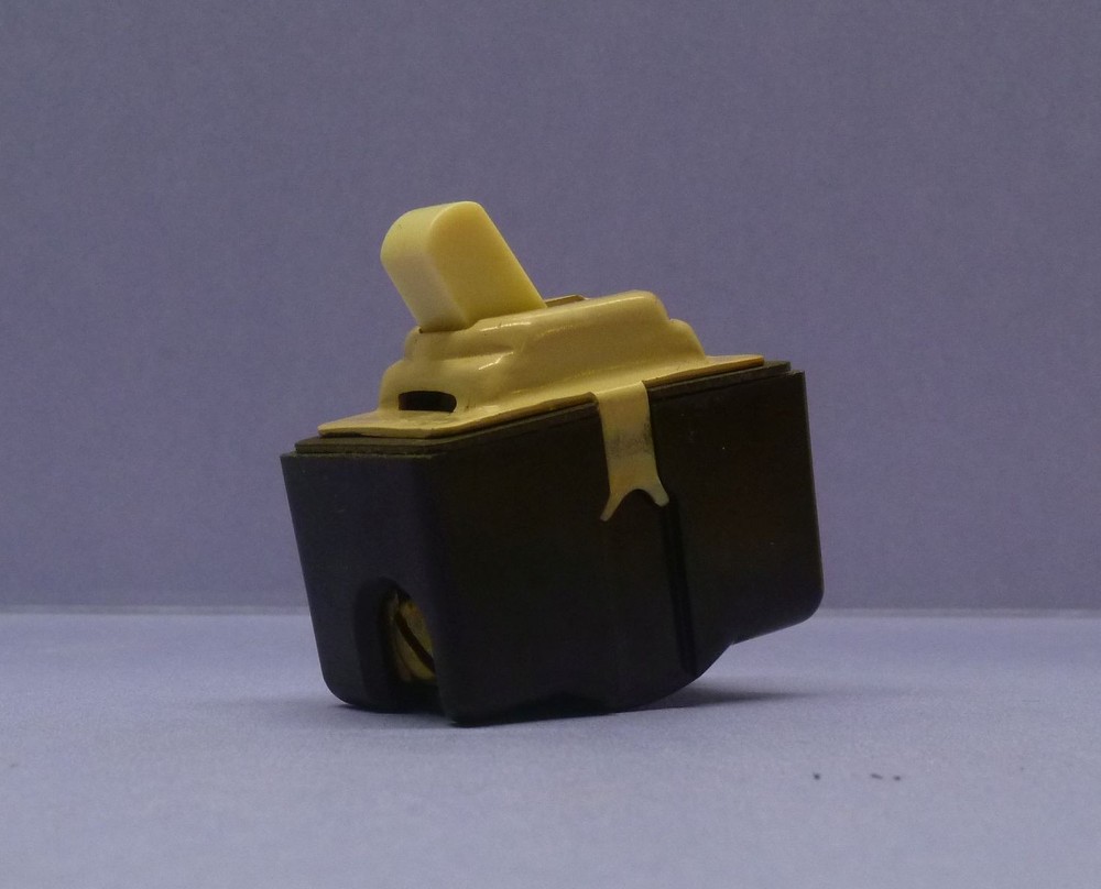 Vintage Despard Interchangeable Toggle Light Switch, Single-Pole, Ivory Bryant