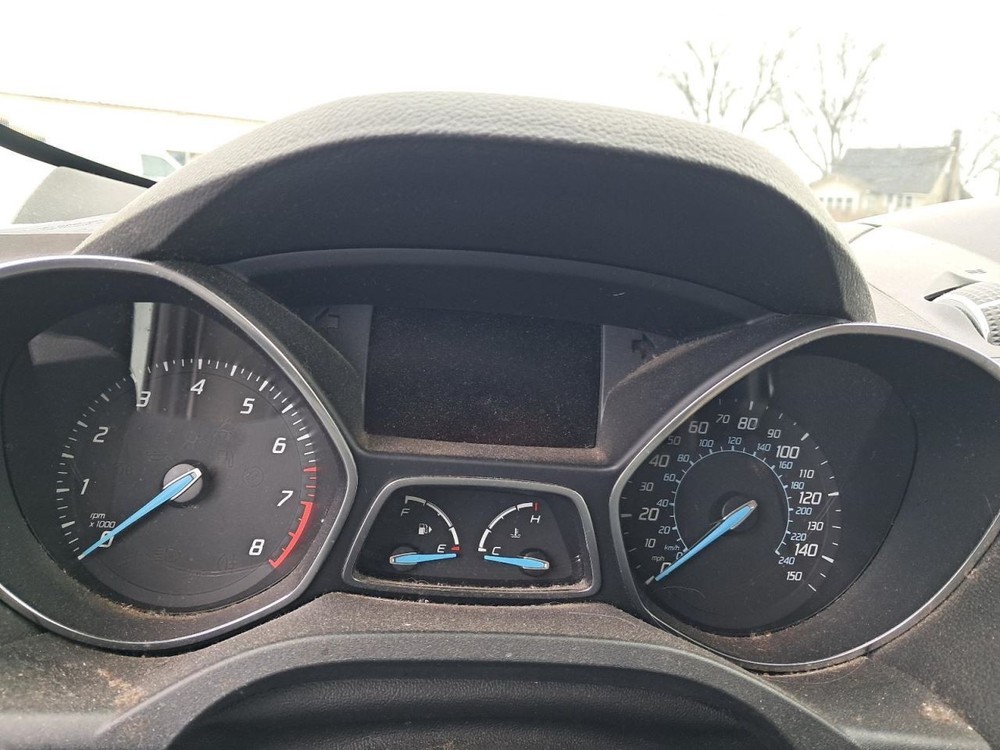 ESCAPE 2013 Glove Box 4885473