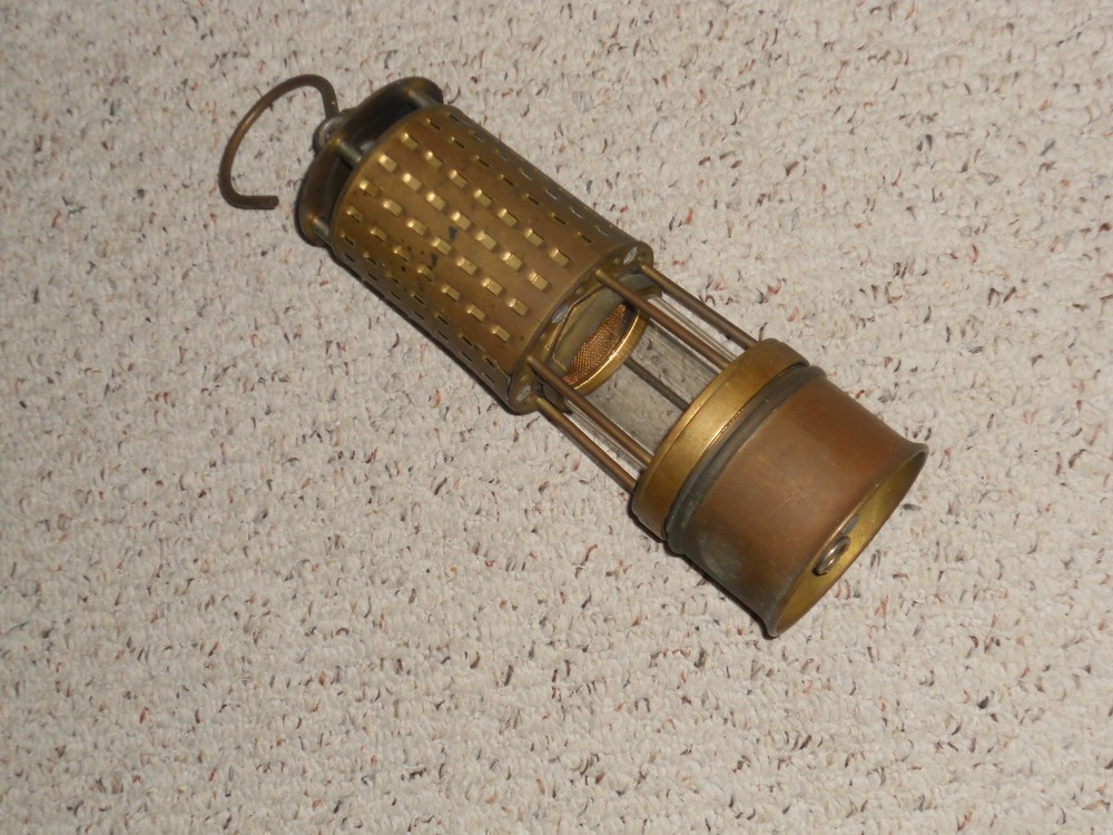 KOEHLER MINERS SAFETY LANTERN-nice piece!