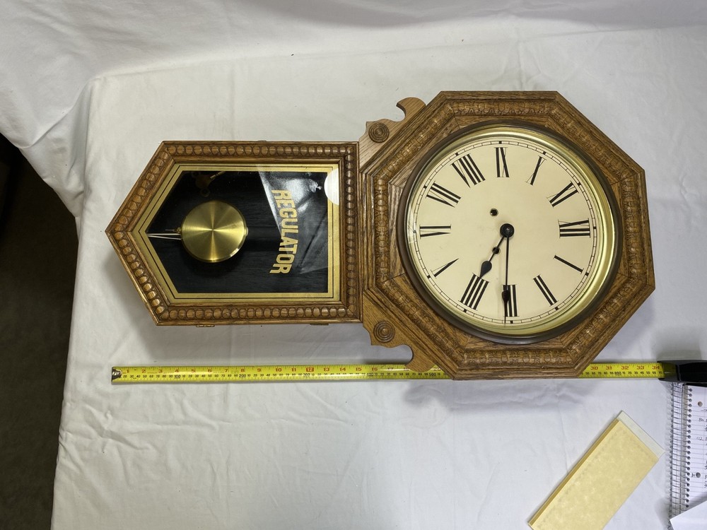Urgos 1977 Regulator Wall Clock Model 4008 – Working