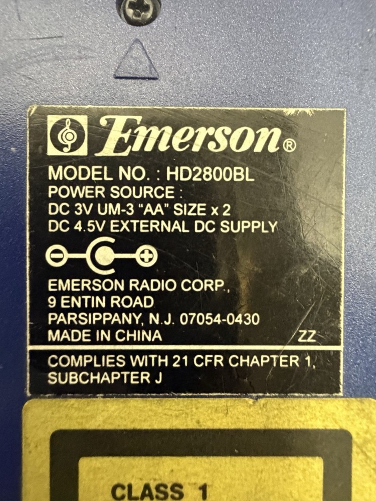 Emerson HD2800BL Blue Portable CD Player With Ac Adapter, WORKING