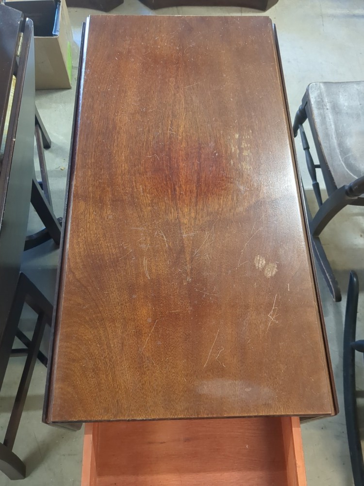 Duncan Phyfe Dining Room Dropleaf Table