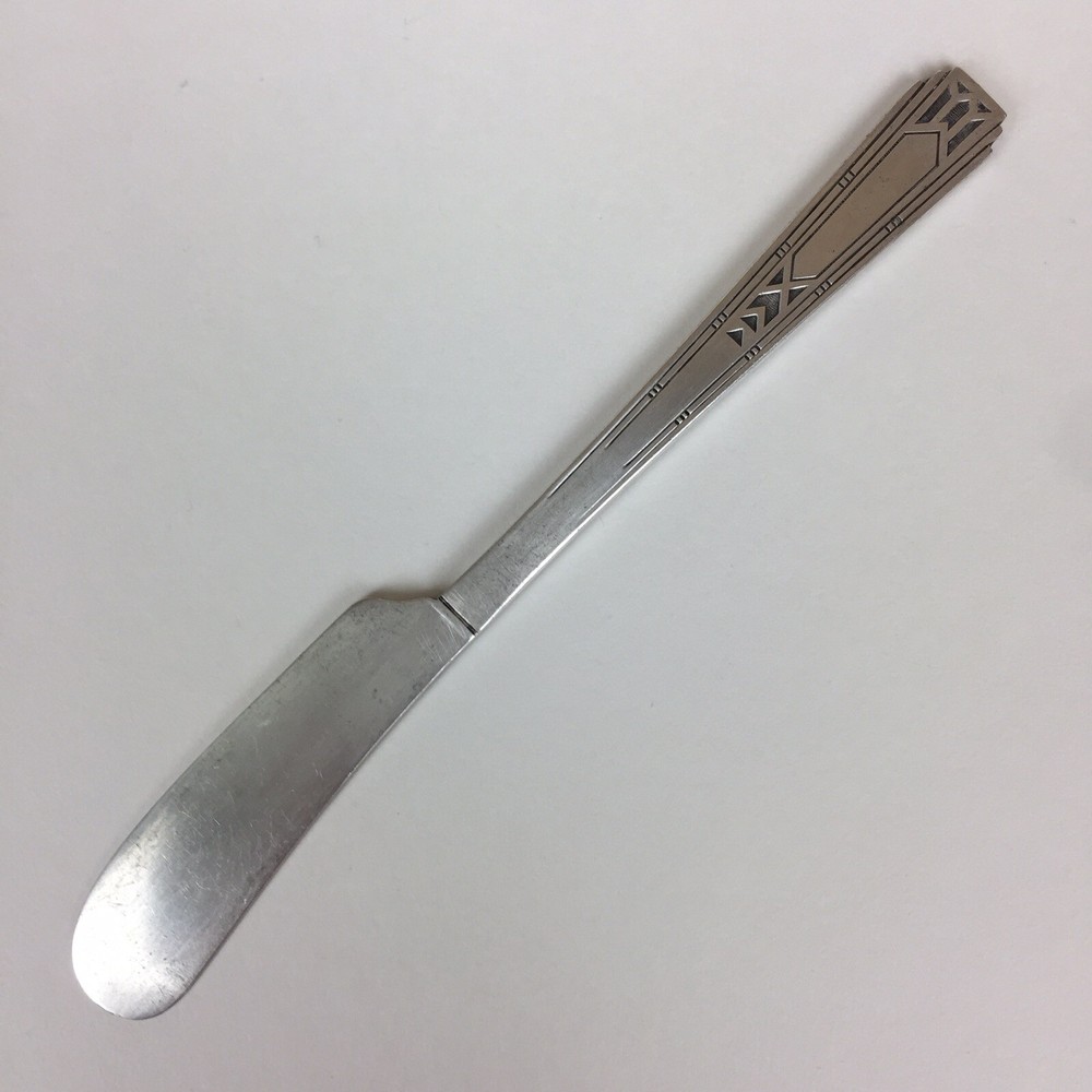 Vintage Oneida Style Tudor Silver Plate Butter Spread Knife Art Deco 6 3/8” Used