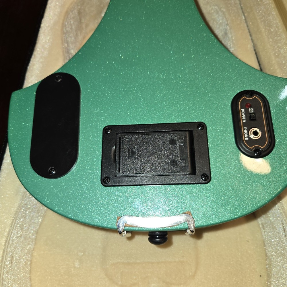 Tower Strings Electric Violinwith Case & Bow