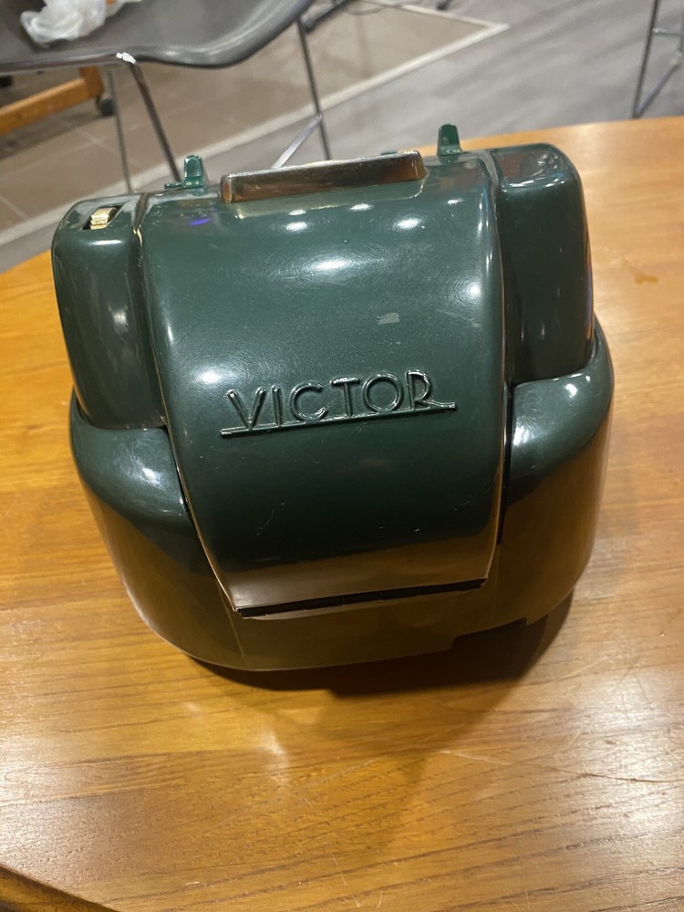 Vintage Victor Adding Machine 70 85 54 No Power Cord