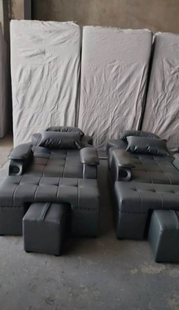 Foot massage chairs (quantity 5)