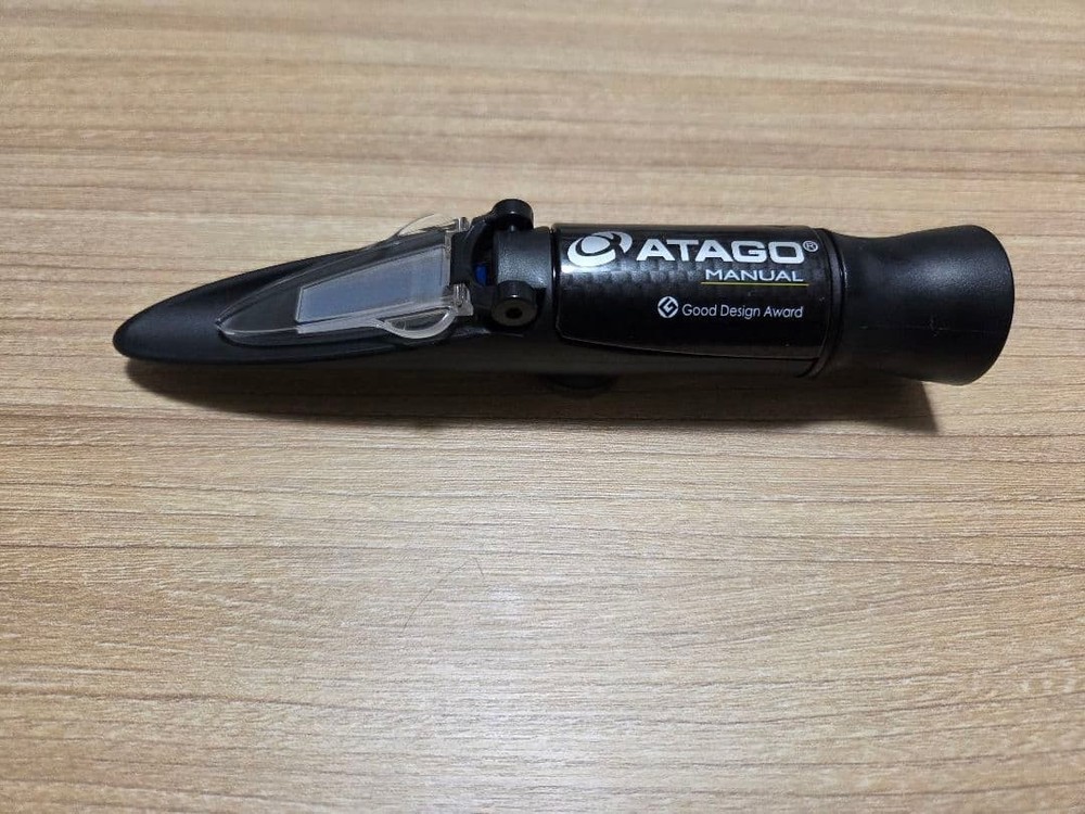 ATAGO Hand Held Refractometer MASTER-53PM Brix 0-53%  from JPN