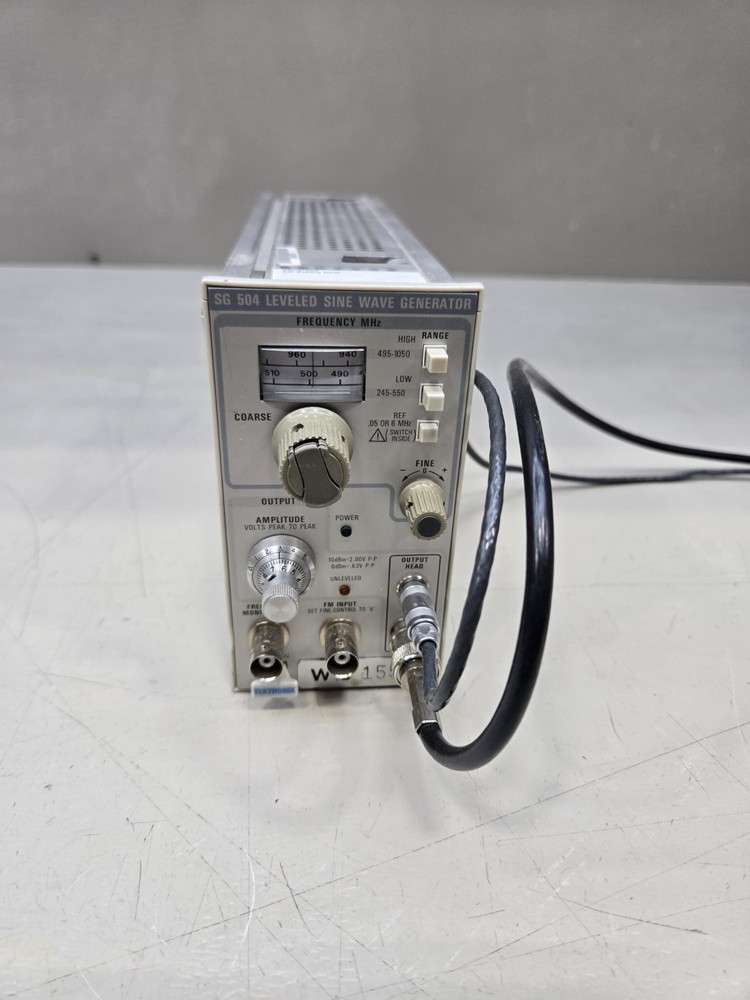 Tektronix SG 504 Leveled Sine Wave Generator