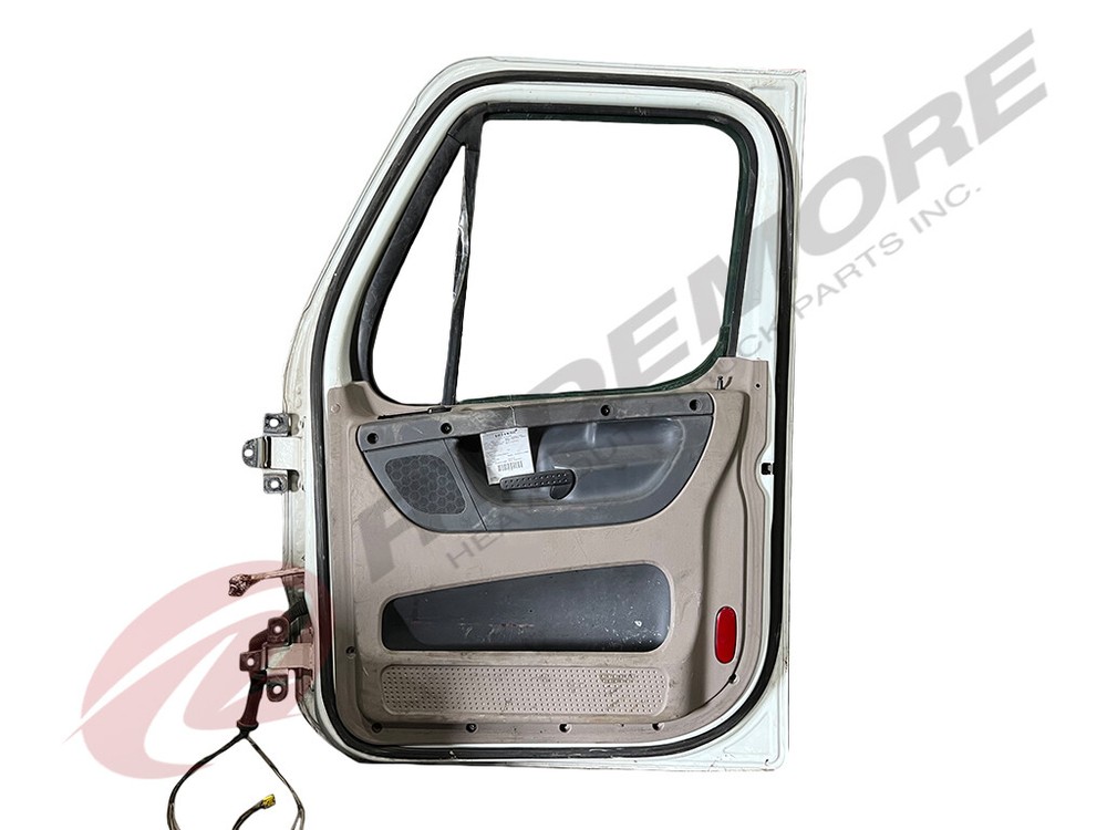 FREIGHTLINER CASCADIA Door Assembly Tag# 1021850