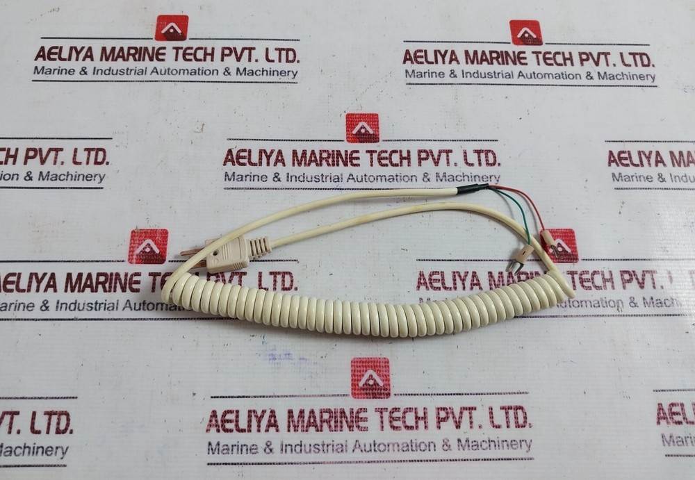 Extech Oyster Series Current Calibrator Adapter E066486 with Case