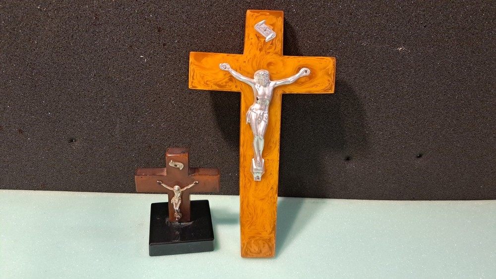 bakelite catalin cross