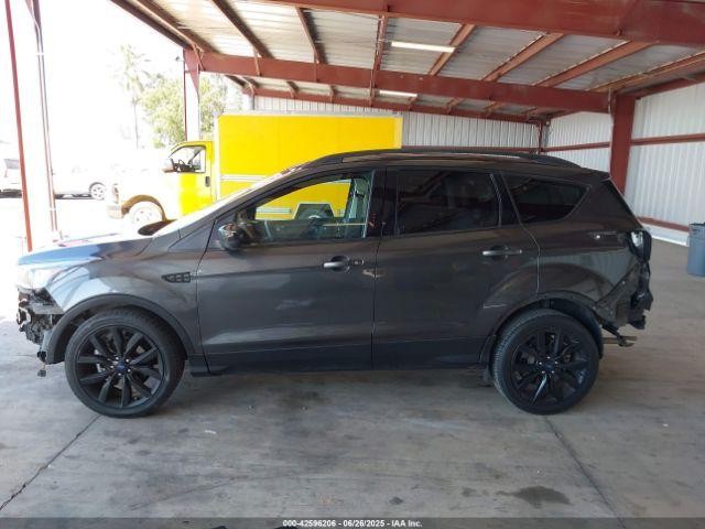 Used A/C Selector Switch fits: 2019 Ford Escape front automatic temperature cont