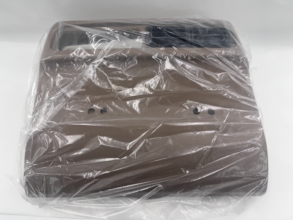 MACK Under Dash A/C Cover Plate 7787869218
