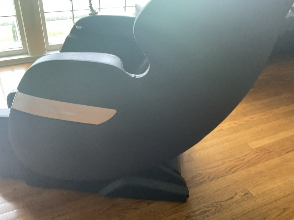 Massage Chair ￼