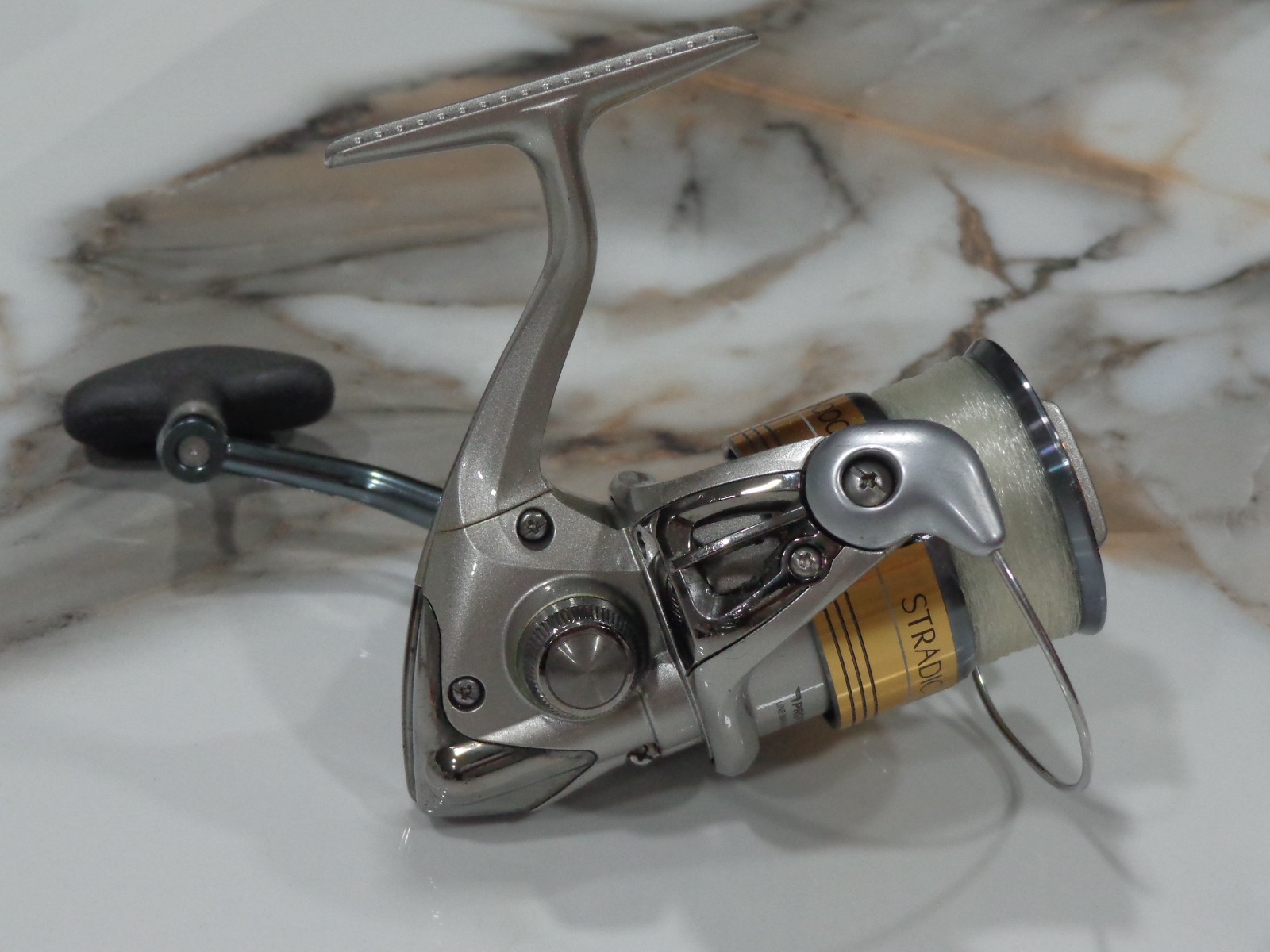 2008-2010 SHIMANO STRADIC 3000FI SPINNING REEL SUPER NICE! MUST SEE!!