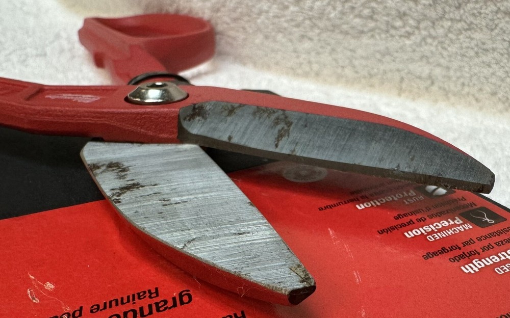 Milwaukee 10" Classic Tinner(48-22-4003)