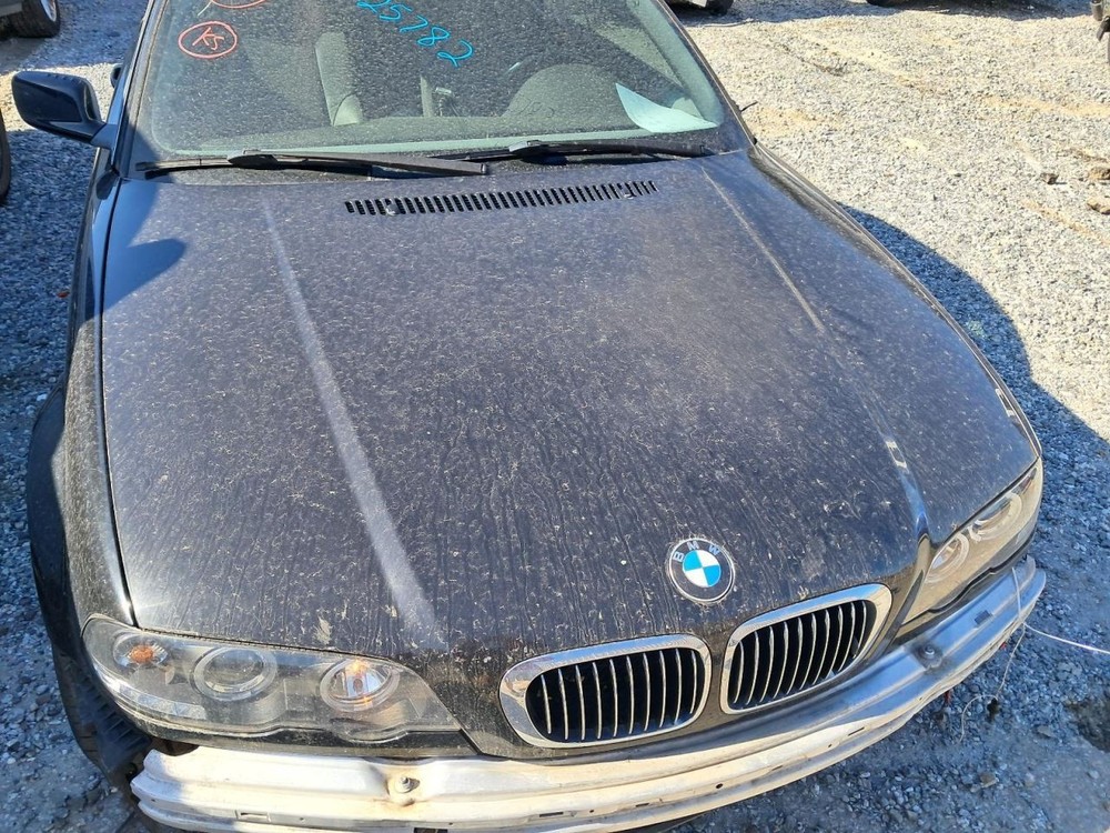 330CI 2002 Glove Box 4821705