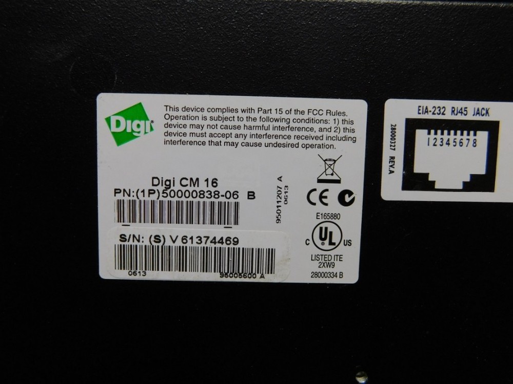 DIGI ConnectWare CM 16 -- 16 Port Console Server