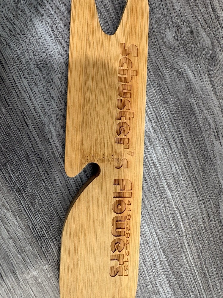 Schusters Flowers Wooden Oven Rack Tool