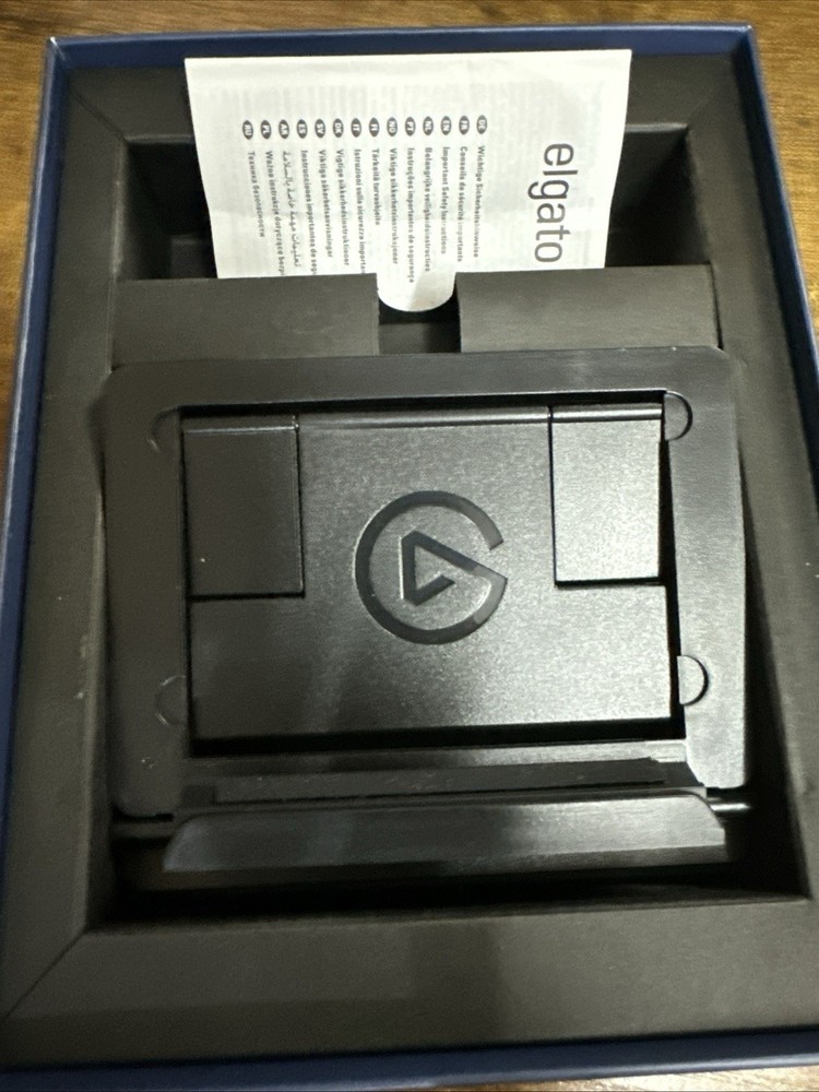 Elgato Stream Deck Live Content Creation Controller - Black, 15 Macro Keys