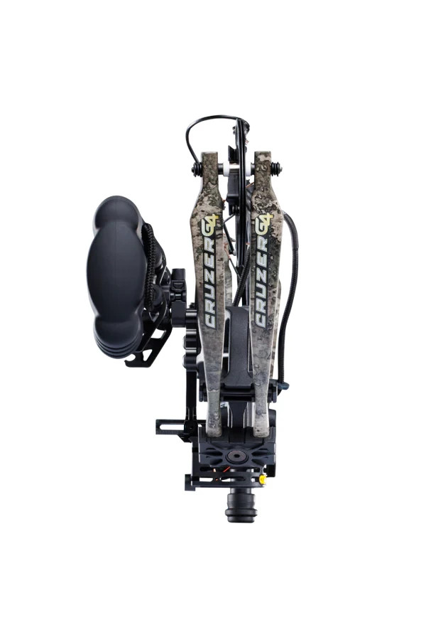 Bear Cruzer G4 RTH 70 Compound Bow Left Hand True Timber Strata