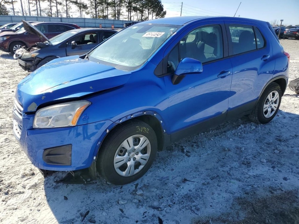 TRAX      2015 Glove Box 4692109