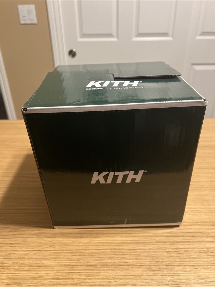 KITH Bowling Ball All-Over Print Kithmas 2024 Stadium