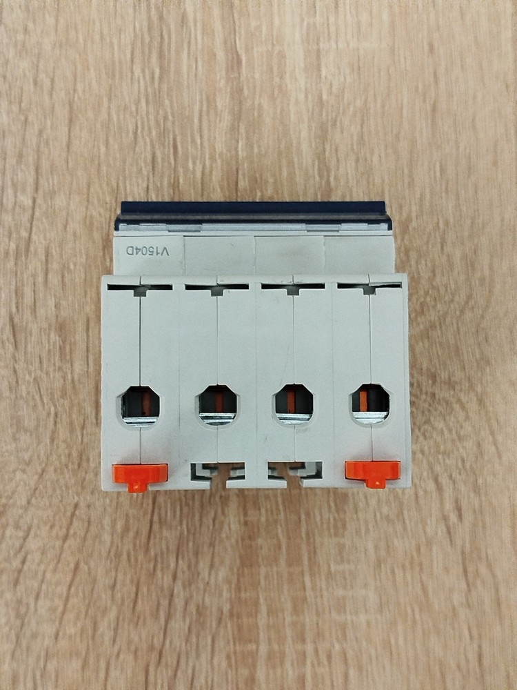 magnetothermal differential switch