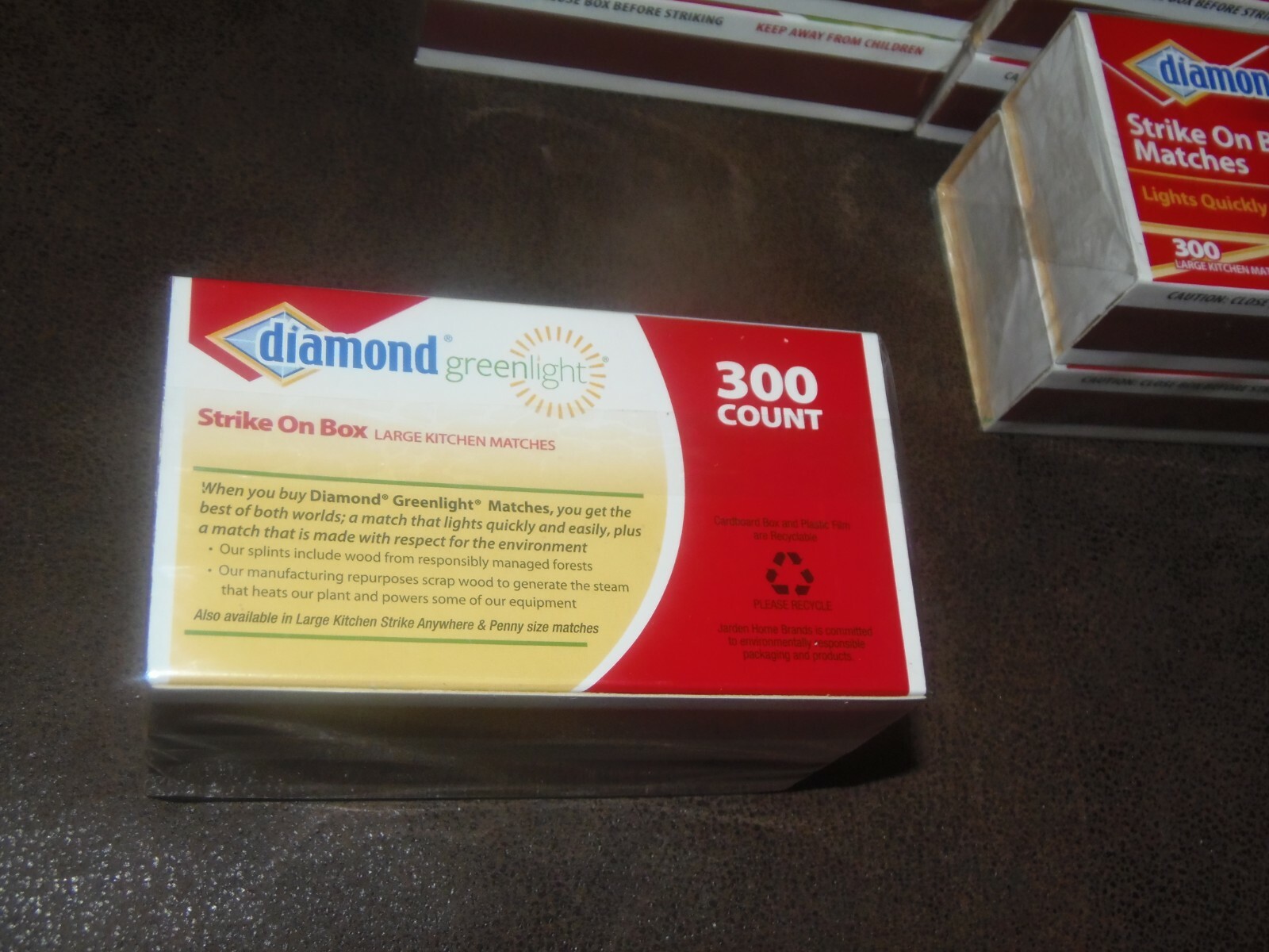 1200 STICK MATCHES, 300 per BOXES, (2-PO-4)