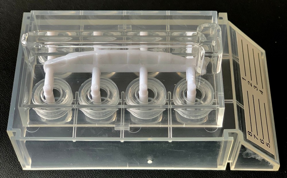 ALLERGY 8-VIAL TRANSLUCENT PLASTIC TRAY
