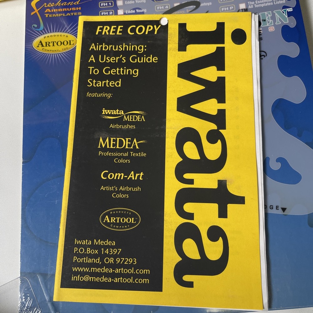 Iwata Airbrush Smart Jet Compressor IWAIS850 + Eclipse Ecl2000 BCS Gift Set