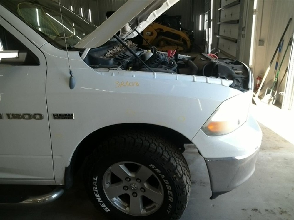 RAM1500 2012 Jack 104778662