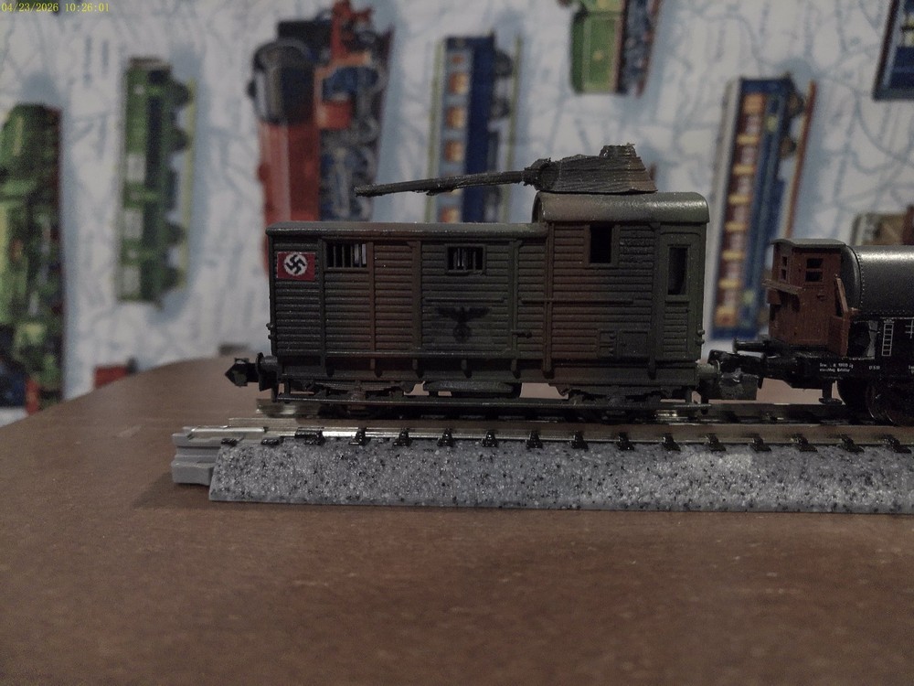 N Scale (Germany) 5 car military train