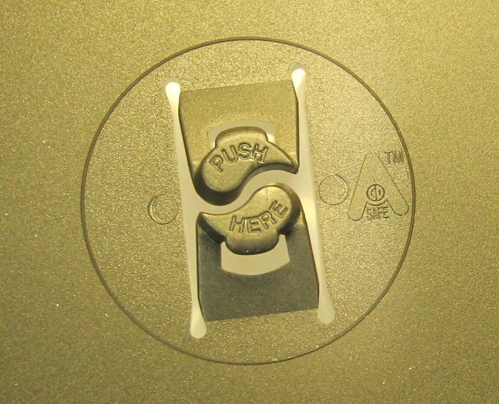 GENUINE AMRAY Black Single Replacement DVD Case -Very Good Condition