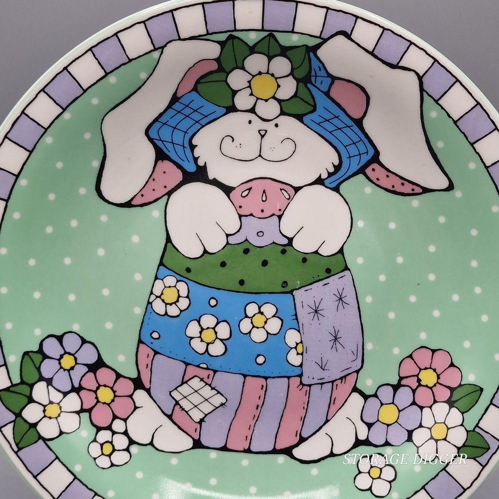 VTG Studio 33 Ceramic Easter Dish Rabbit Multicolor Collectable Decor 8" Plate