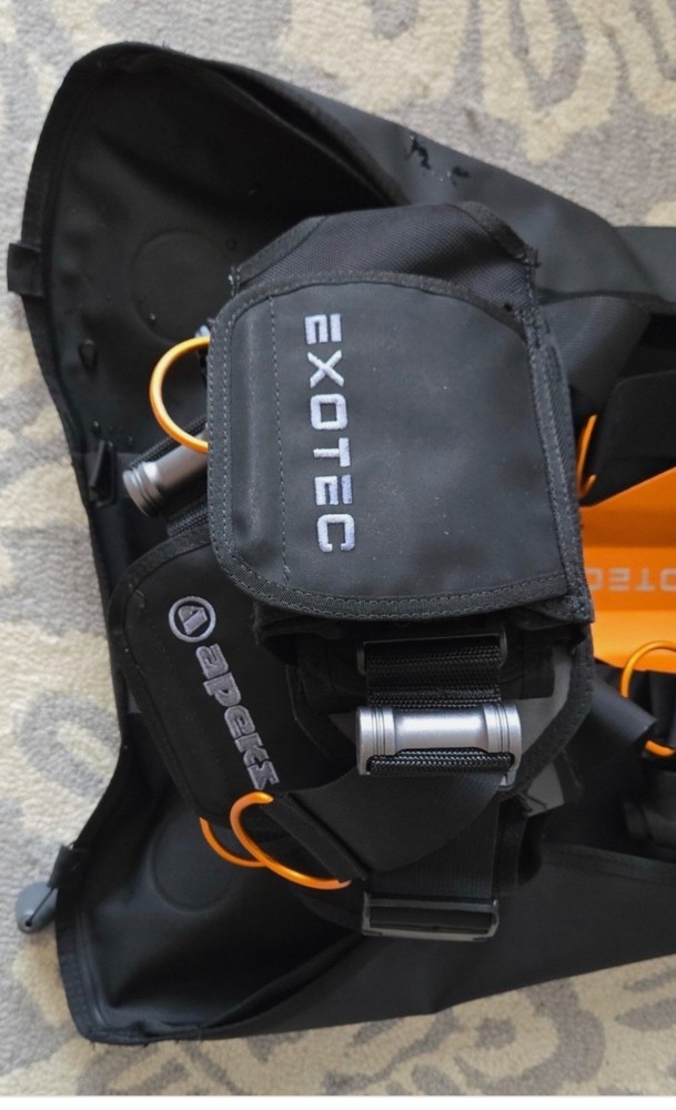 Apeks Exotec Orange Medium M Scuba BCD