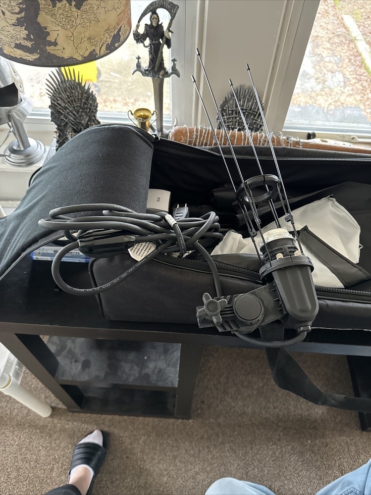 Westcott Spiderlite Light Kit & Cases, 2 Titler Bracket, Strap, 3 Bulbs & More!!