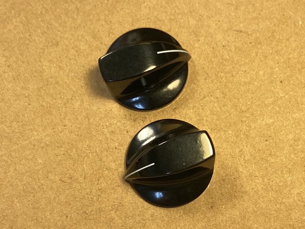 2 New 1.125" Daka-Ware Streamlined Black Bakelite Pointer Knobs for Valco Supro